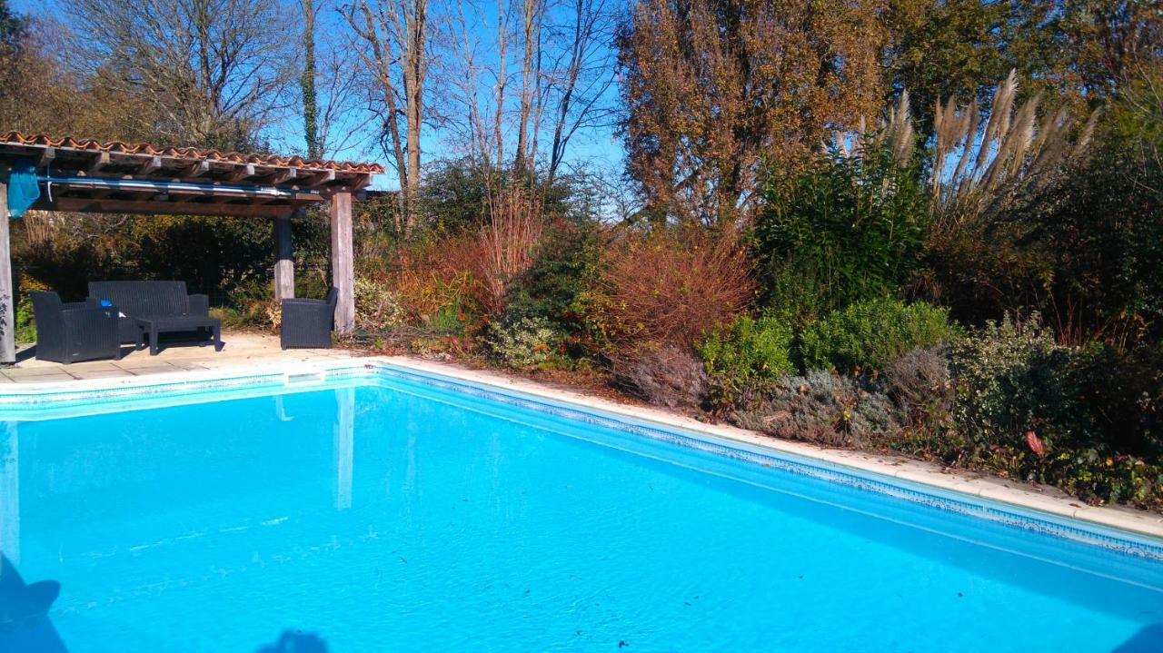 Grand Hourcqs Villa Pouillon Bagian luar foto