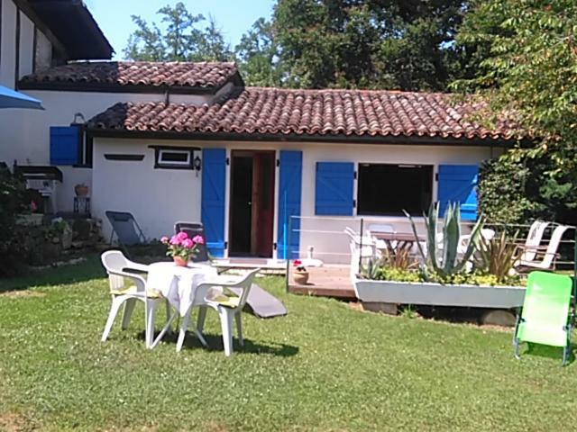 Grand Hourcqs Villa Pouillon Bagian luar foto